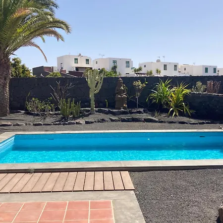 Casa Keo, וילה פלאיה בלנקה